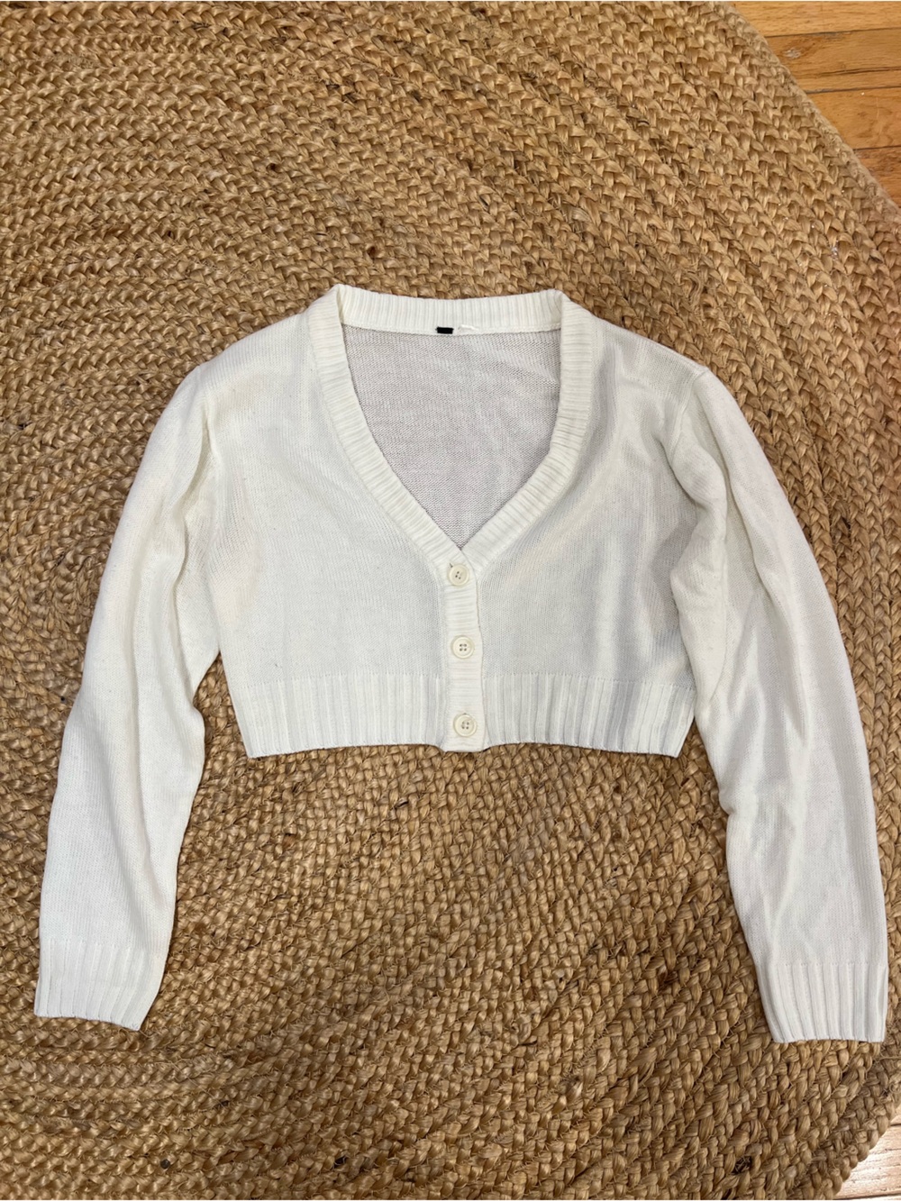 Divided Cropped White V-Neck Button Cardigan